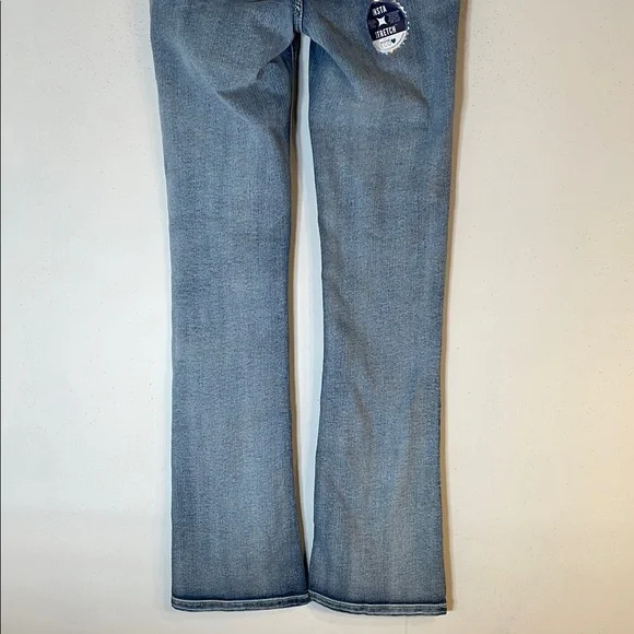 Wallflower The Luscious Curvy Fit Jeans. 0. NWT. - Picture 12 of 12